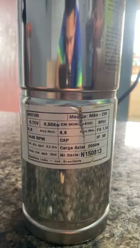 Estou vendendo bomba leão 