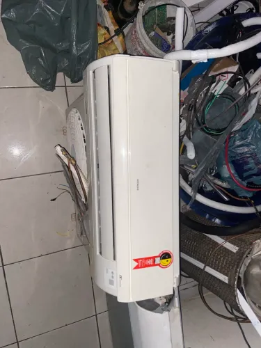 Ar-condicionado Hitachi 12.000 Btu 