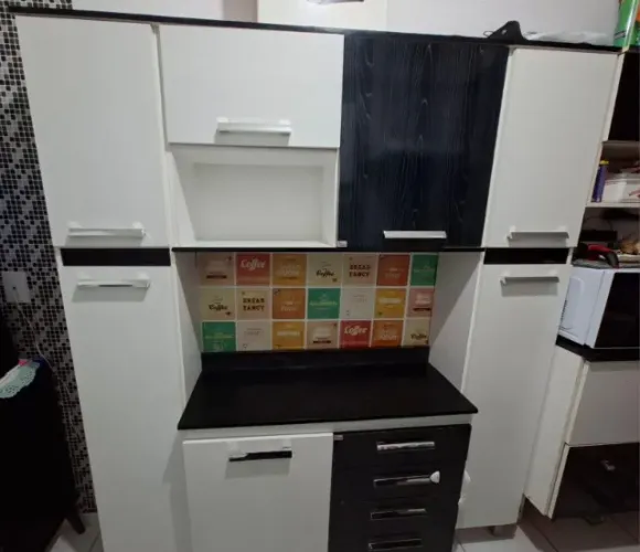Armário de cozinha pequeno