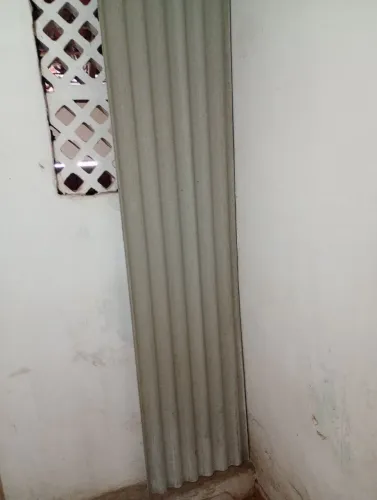 Vendo uma telha brasilite os dois por 80 reais chamar no zap *44