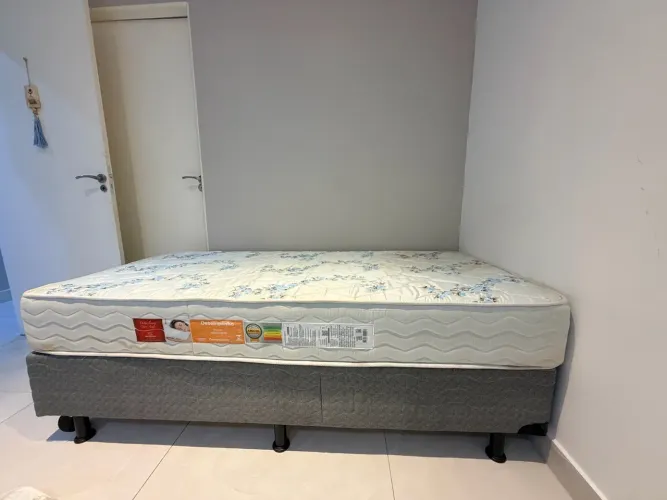 Cama box casal