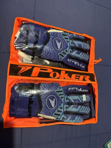Luva Poker Hover 11
