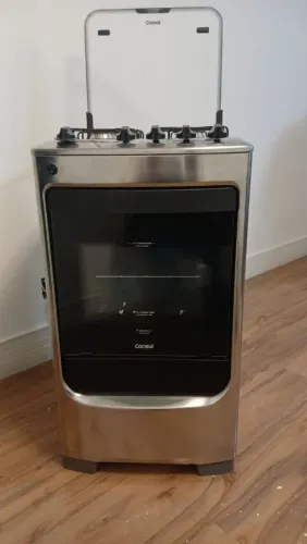 FOGÃO CONSUL SEMI-NOVO , FORNO NUNCA FOI USADO 