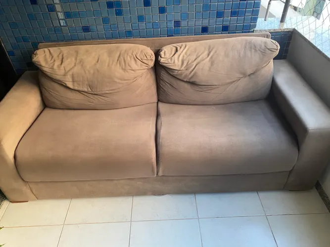 Sofá dois lugares em ótimo estado
