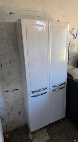 Armário de cozinha: paneleiro aéreo