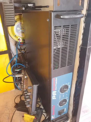 Potência Ney vox 2800 