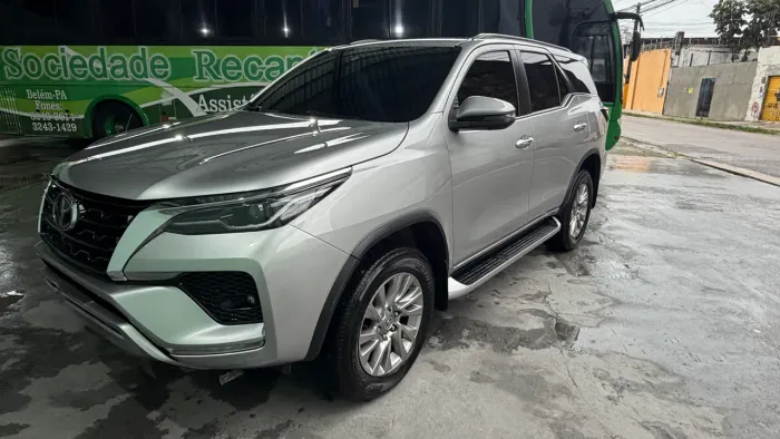 Toyota Hilux SW4 SRX 4X4 2.8 TDI 16V Dies. Aut. 2022