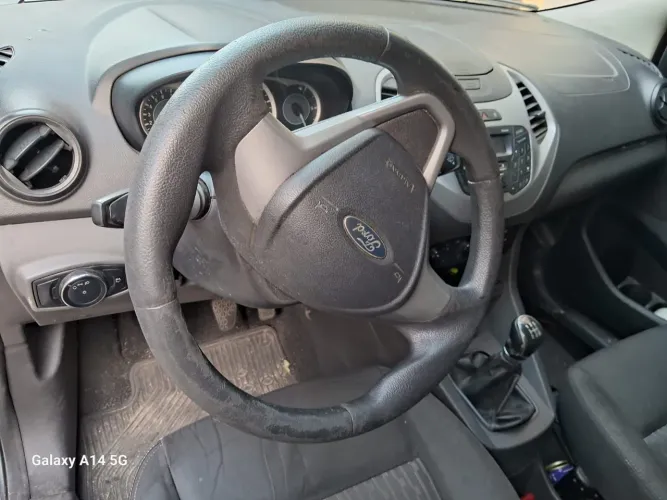 Ford KA 1.0 Se/se Plus Tivct Flex 5P 2017
