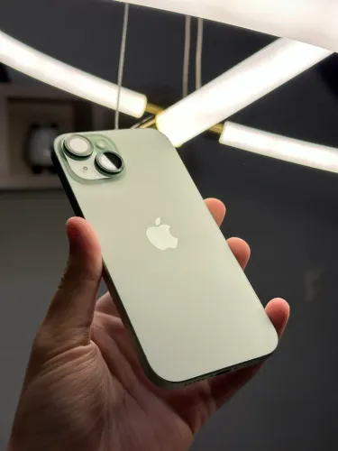iPhone 15 128GB Em perfeito estado!