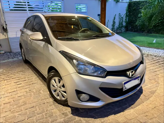 Hyundai HB20 C.style/c.plus 1.6 Flex 16V Aut. 2013