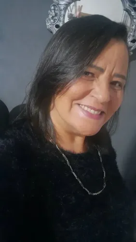 CUIDADORA  DE IDOSOS