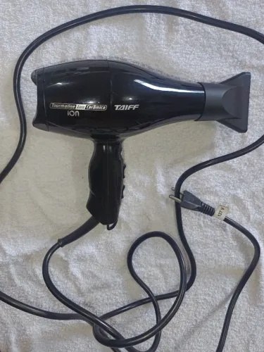 Secador de Cabelos Taiff Tourmaline Íon Profissional - Preto