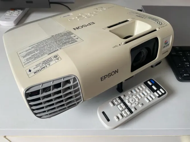 Projetor Epson X20 - HDMI 