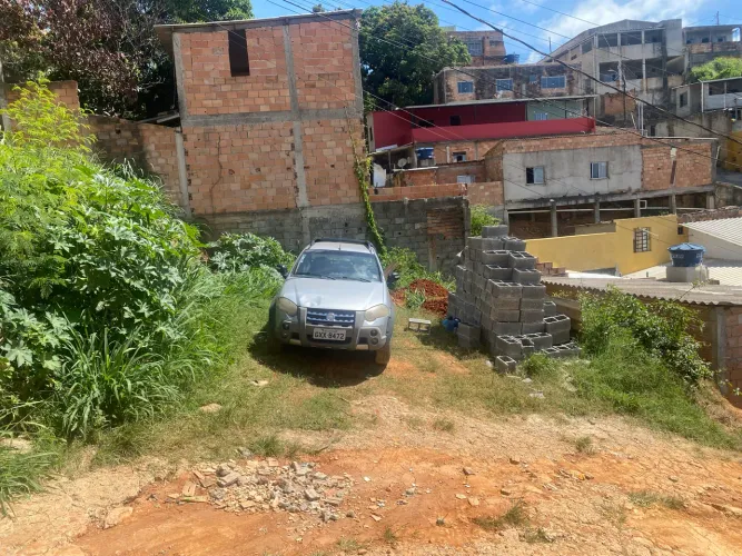 Vendo ou troco Lote financio!