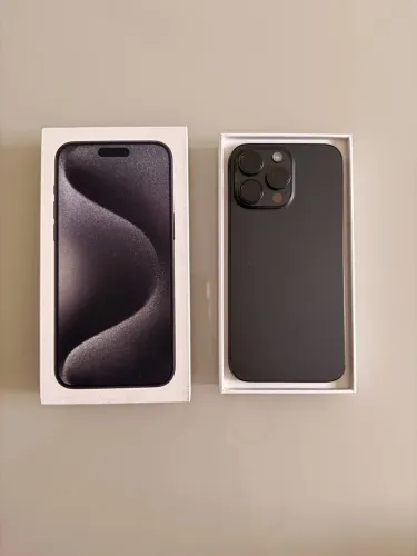 iPhone 15 Pro Max
