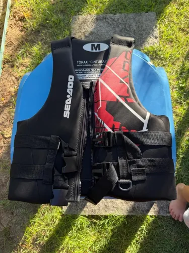 Colete salva vidas neoprene Sea-Doo M