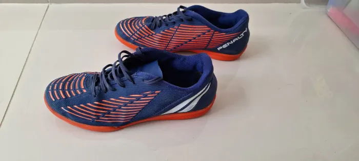 Chuteira futsal Pênalti tam 37