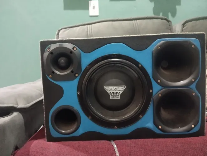 Vendo caixa trio