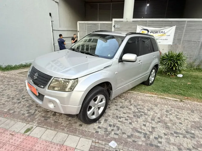 Suzuki Grand Vitara 2.0 16V 3P 2011
