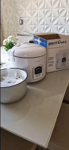 Panela elétrica Britânia