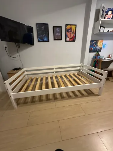 Cama solteiro madeira maciça Tok Stok