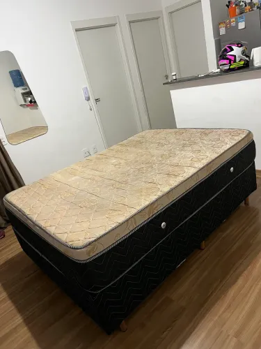 Cama Box Casal + Colchão | Ótimo Estado | Bem Conservada