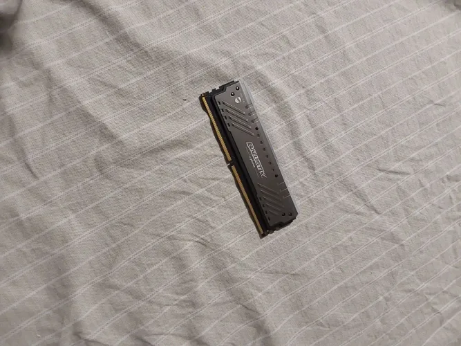 VENDO MEMÓRIA RAM 8GB