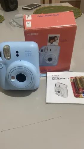 Câmera instantânea fujifilm instax