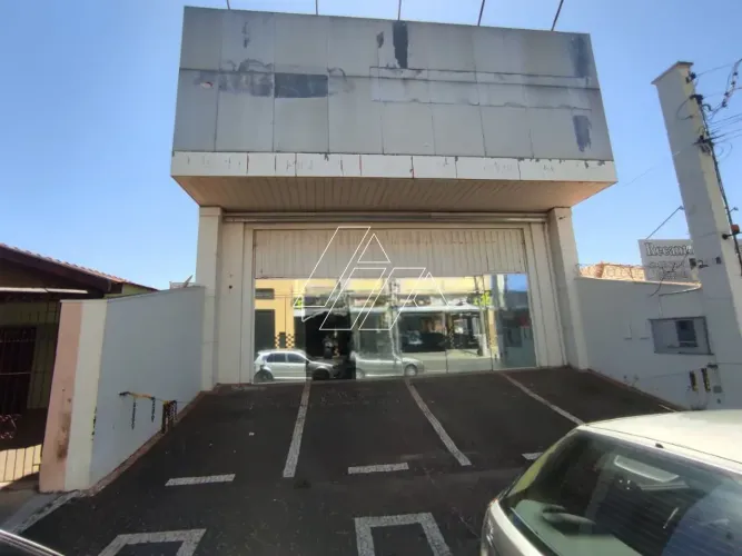 Galpão comercial para locação no bairro Palmital Marília/SP
