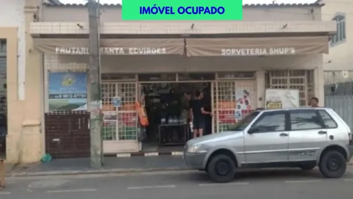 Loja em Centro - Careaçu (MG)