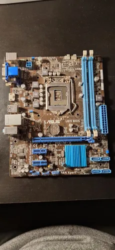 Placa Mãe Asus H61M-A LGA 1155 DDR3 c/ HDMI