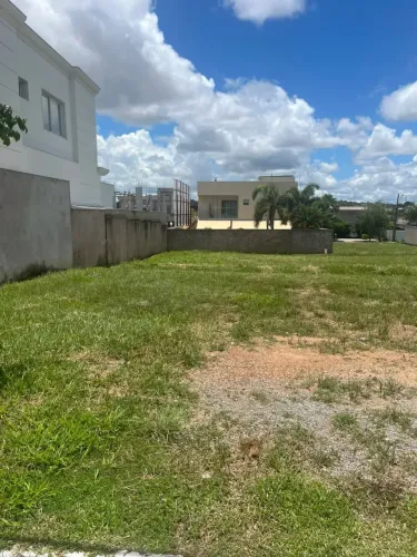 Vendo Terreno no Florais do Valle