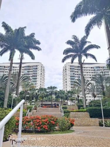 Excelente apto para alugar em um ótimo lugar com 3 quartos 3 banh. Vaga localizado Barra