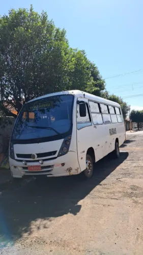 Micro ônibus thander way
