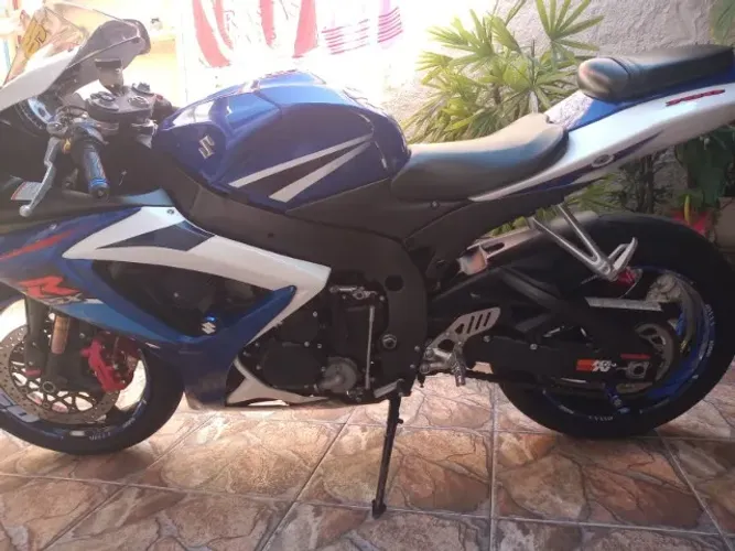 Srad 2008 vendo ou troco por Srad1000cc ou ZX10R ou carro do meu gosto