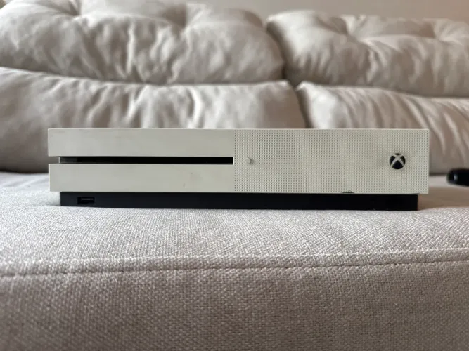 Xbox one Slim