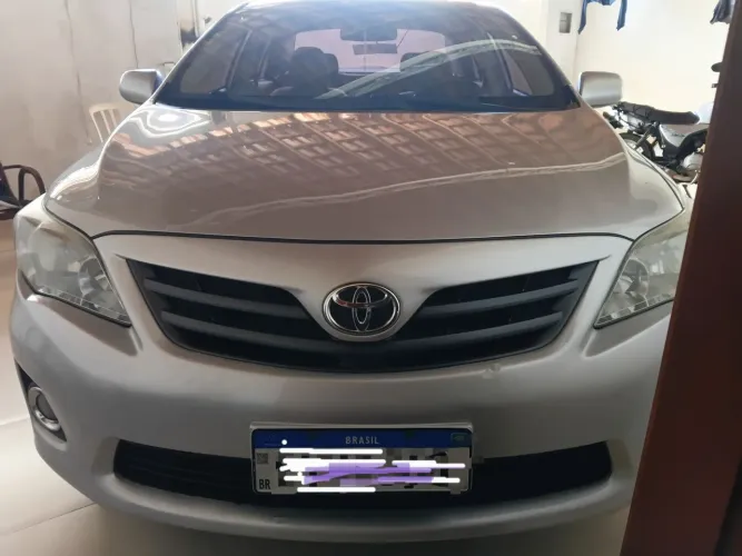 Toyota Corolla GLI 1.8 Flex 16V Aut. 2014