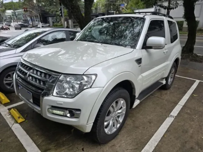 Mitsubishi Pajero HPE Full 3.2 4X4 T.i.dies.3p Aut. 2019