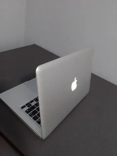 MacBook pro 13