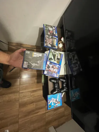 Ps4 slim branco