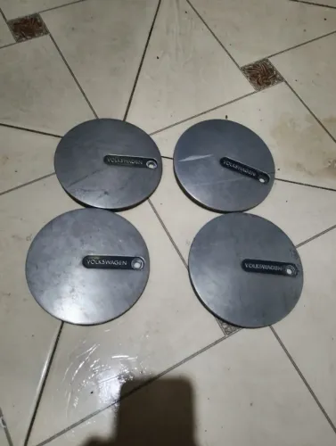 Tampa roda pingo de água