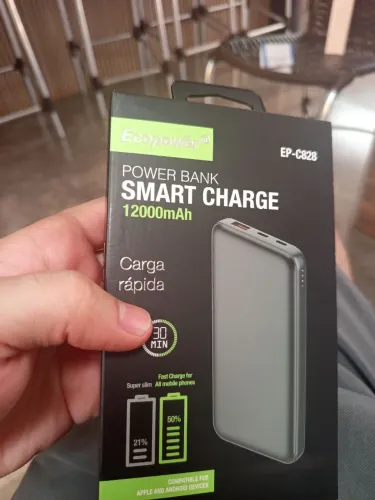 Carregador portátil 12.000maH novo