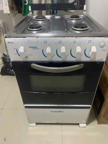 Vendo fogão