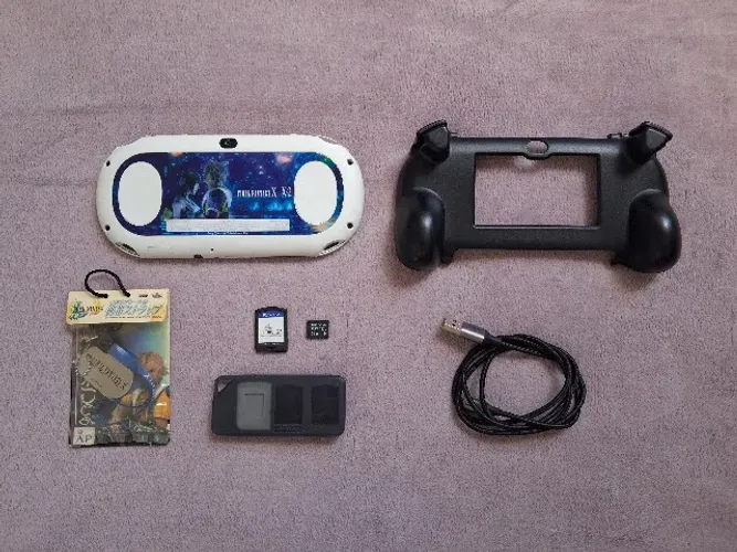 Ps Vita Slim Pch-2000 Edição Especial Final Fantasy, Grip, Cartao original 16GB, Strap