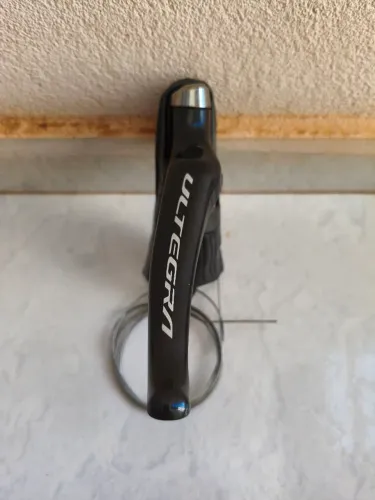 STi Shimano Ultegra R8000 Dir (11V) para troca de peças 