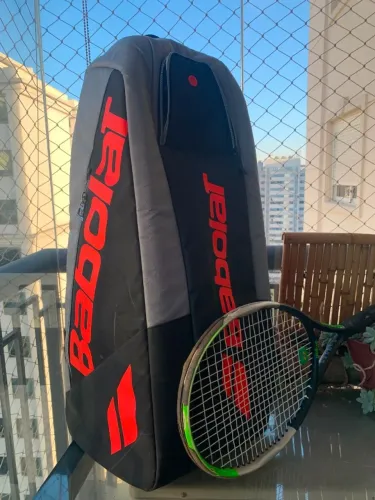 Raqueteira de Tenis semi nova Babolat