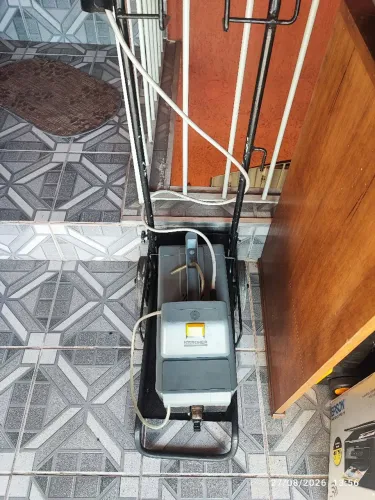 Lavadora profissional kaster de alta pressão modelo HD585
