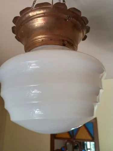 Lustre opalina