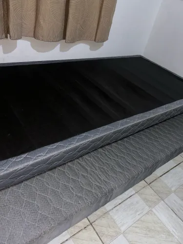 bicama box de solteiro, com cama auxiliar embaixo