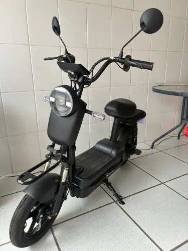 Moto Elétrica Zyon 350W - 32Km/H